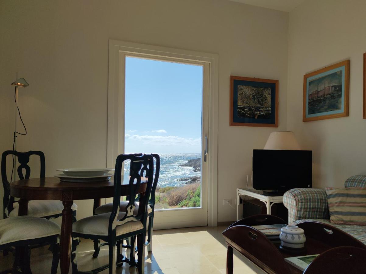 Finestra Sul Mare Aparthotel Ilha de Ilha de Favignana Exterior foto