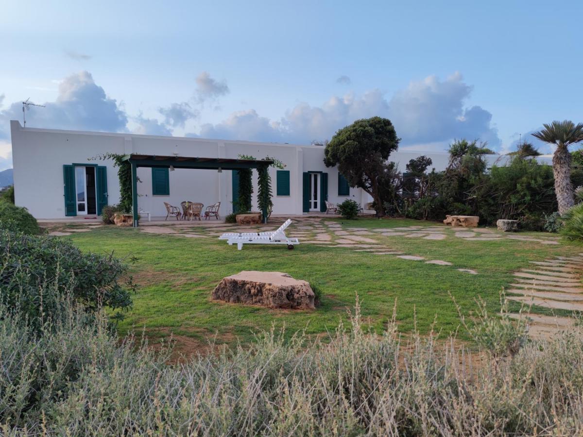Finestra Sul Mare Aparthotel Ilha de Ilha de Favignana Exterior foto